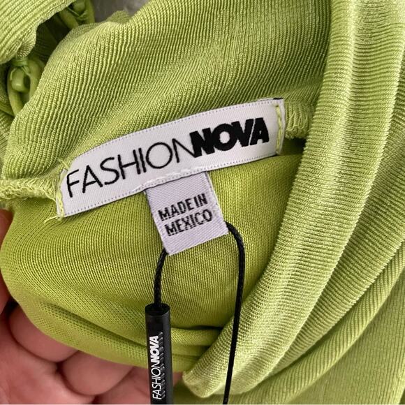 Fashion Nova Lily Ruched Long Sleeve Maxi Dress Size Large Lime Green New - Picture 11 of 13